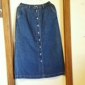 Denim skirt